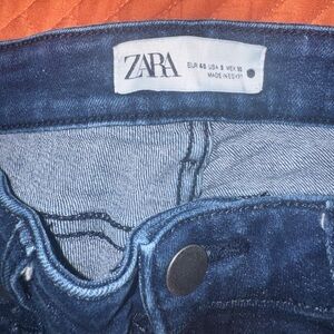 Zara Women's Dark Blue Denim Jeans